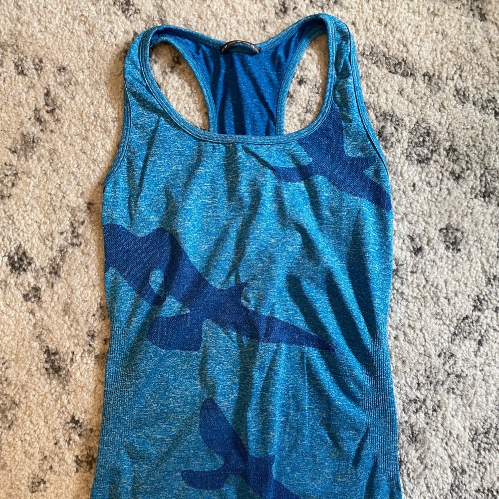 Oiselle Flyte Tank (size xs, pacific blue)
